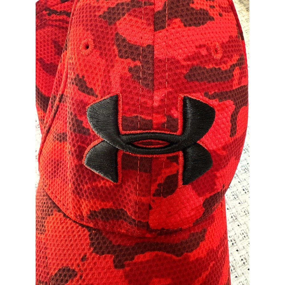 Under Armour Hat Kids MD/LG Red Camo Stretch Fit‎ 1273197 Baseball Cap Sporty - Picture 3 of 12